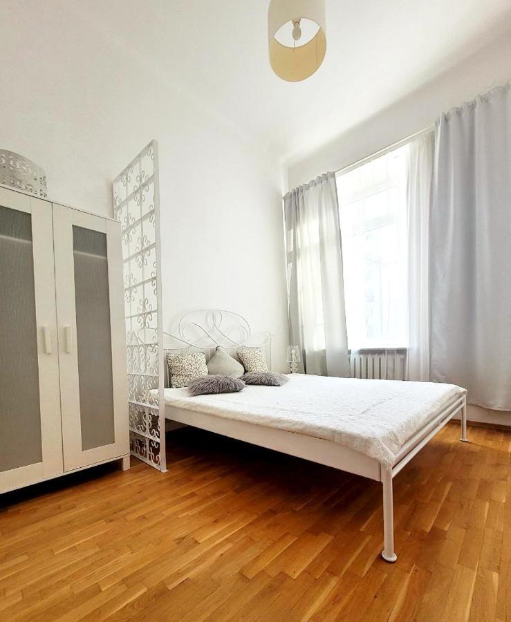 Przytulne Apartamenty W Centrum Warszawy Lok 2 Варшава Экстерьер фото