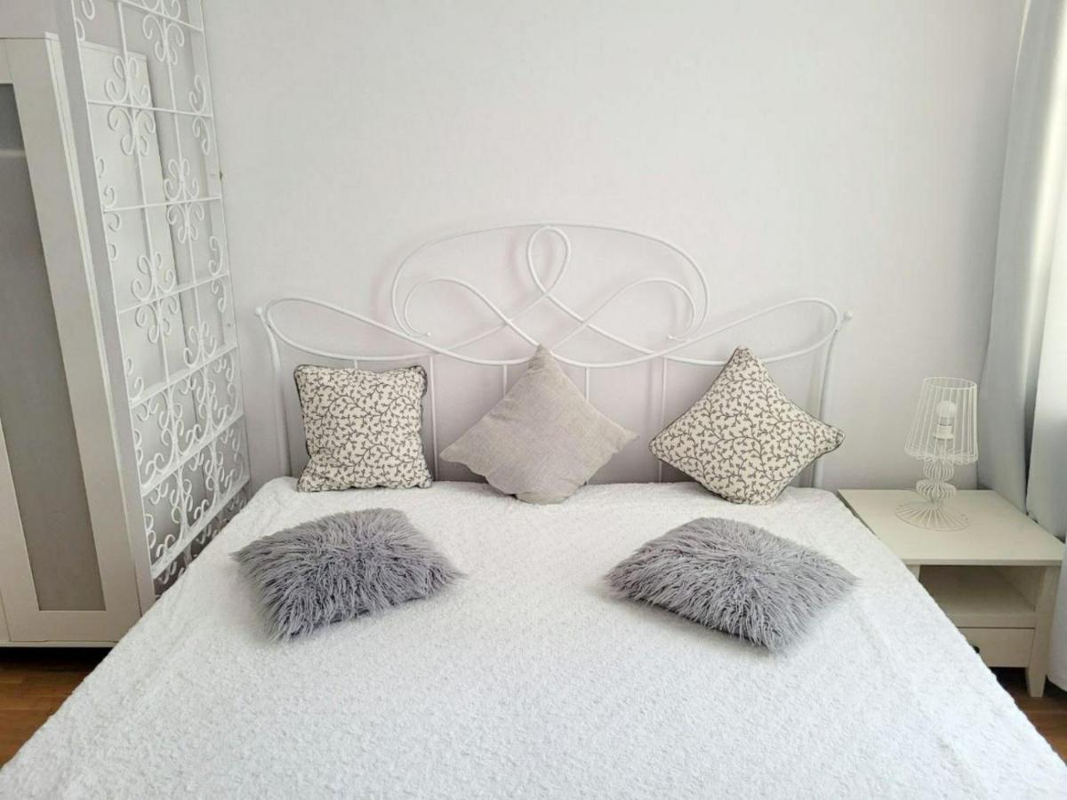 Przytulne Apartamenty W Centrum Warszawy Lok 2 Варшава Экстерьер фото